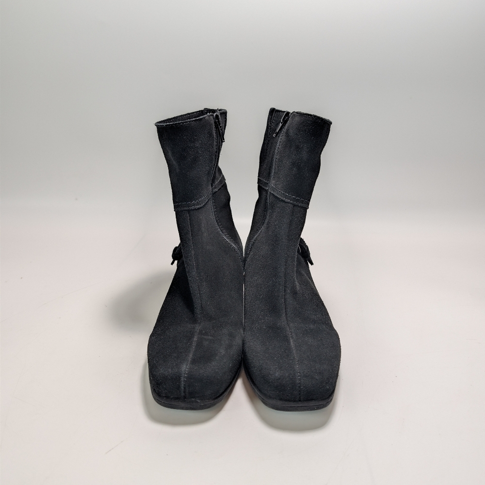 La Canadienne Sanford Suede Zip Waterproof Wedge Ankle Boot - Picture 3 of 10